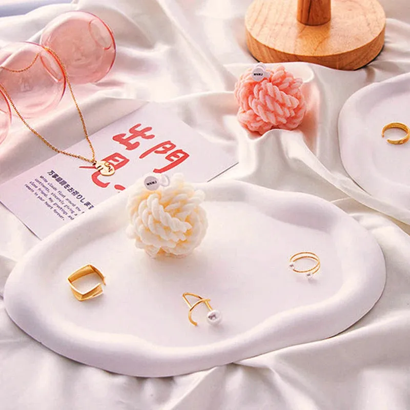Ceramic Shell Storage Trays White Creative Tray for Decoration jewelry Plate Ceramic Plate Table Decoration Tray 접시