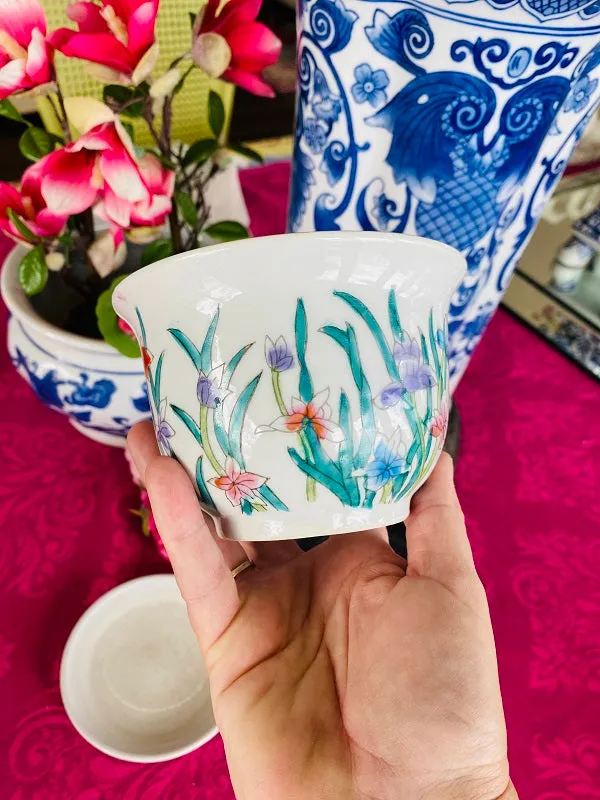Chinoiserie Planter with Underplate, Colorful Floral Detail