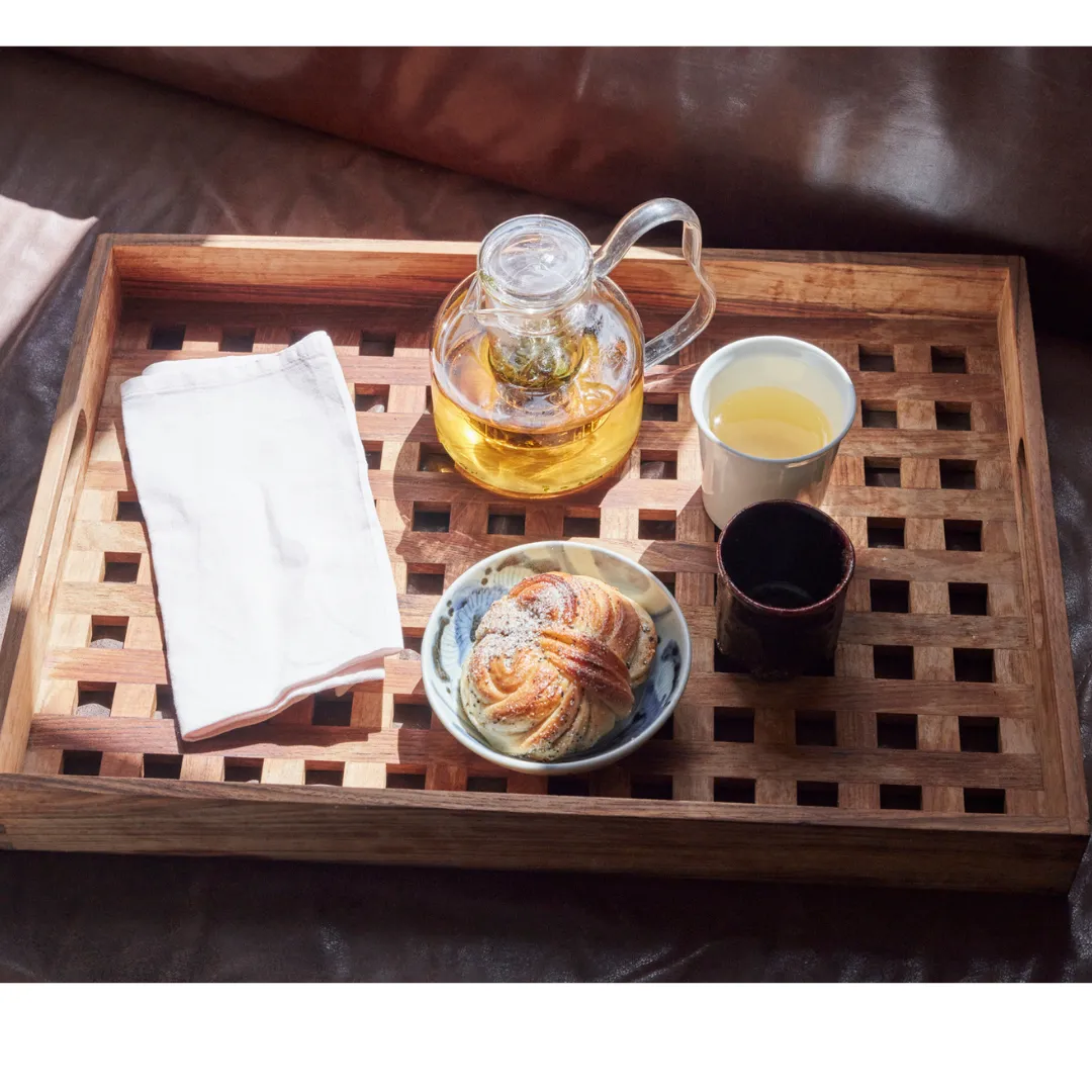 Fionia Tray 52x36