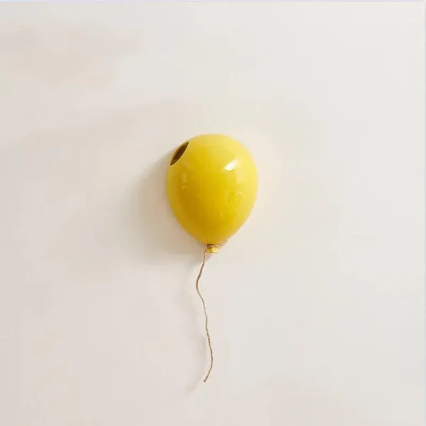 Hanging Balloon Vase
