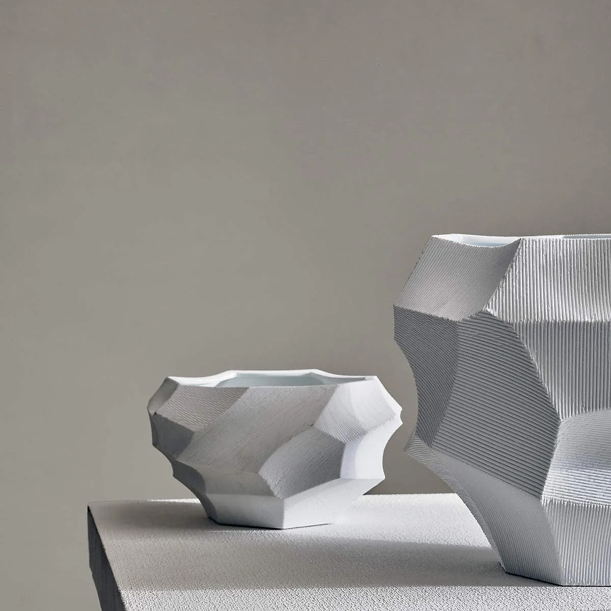 RENATA LARGE WHITE PLANTER