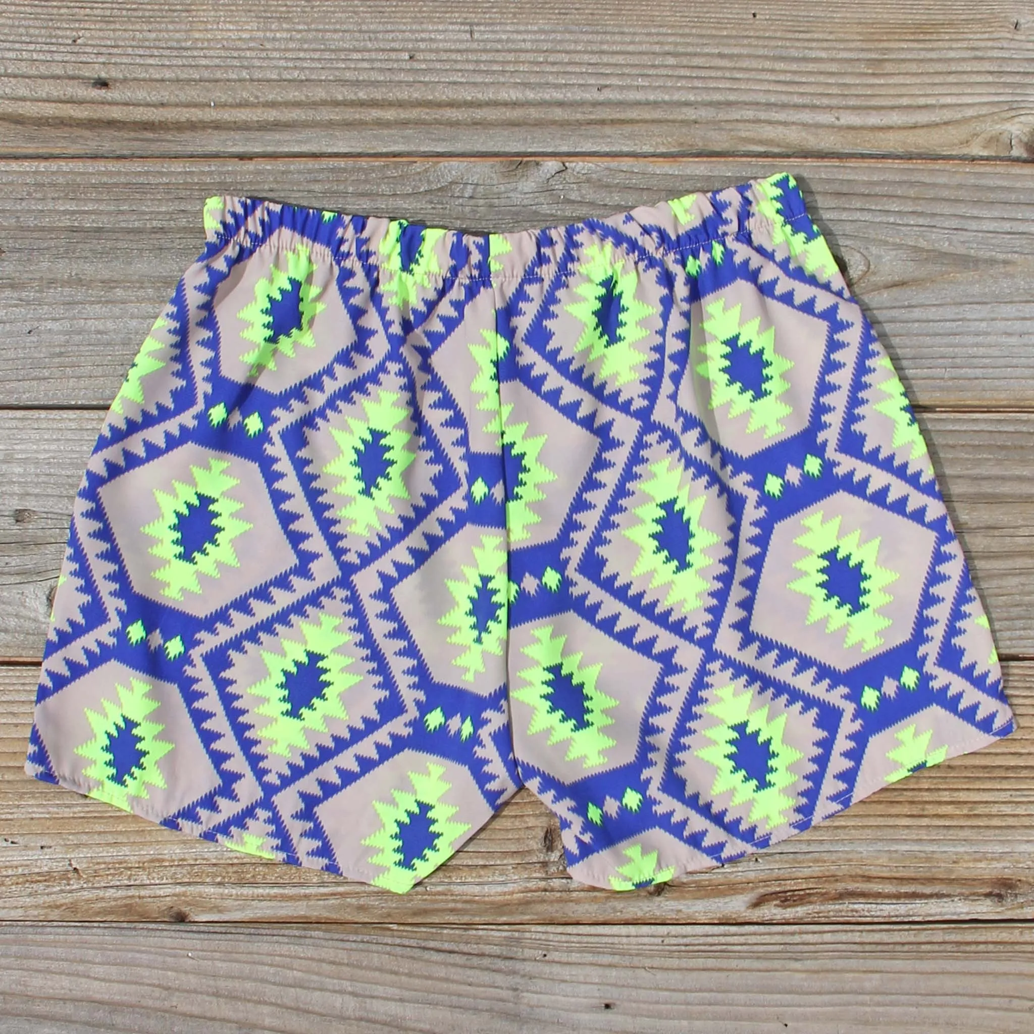 Smoke & Mirrors Shorts in Lime